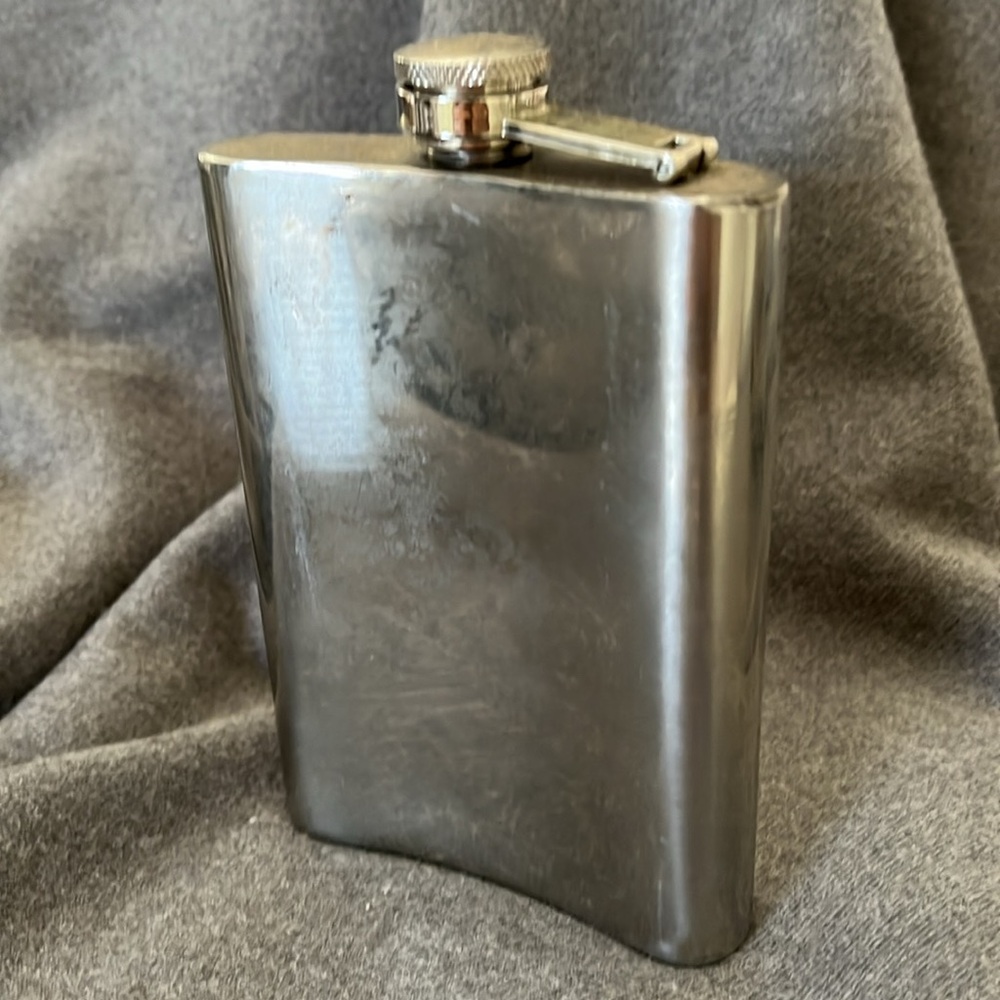Bubba Insulated Cup & Stainless Steel Flask - Picture 6 of 9